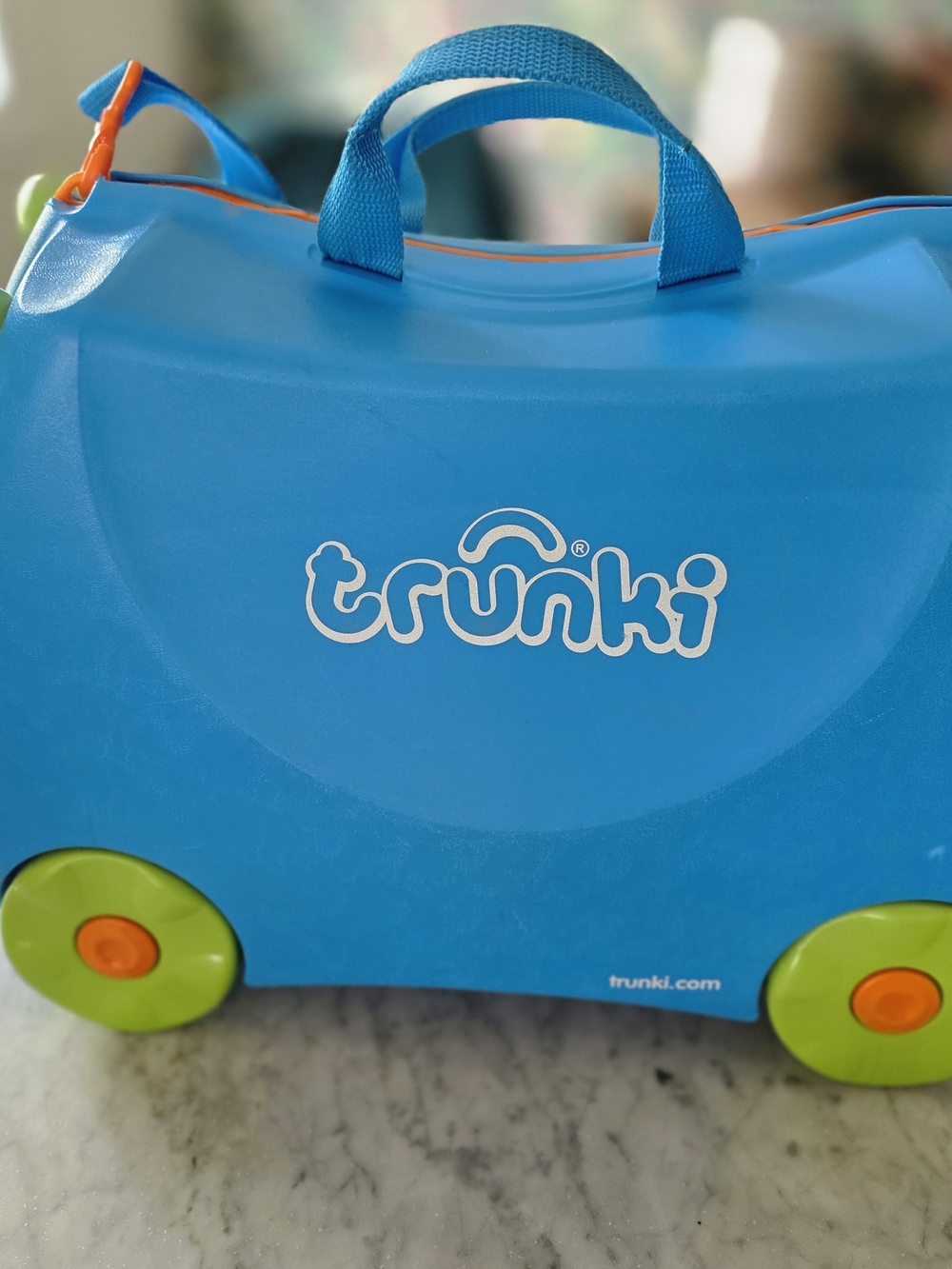 Kids Ride-On Suitcase in Bright Blue